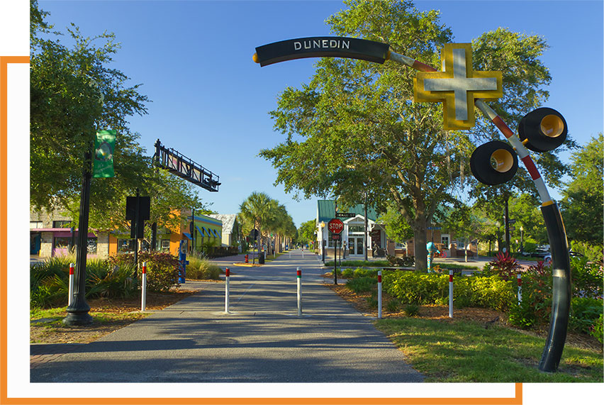 downtown-dunedin-bike-path downtown dunedin pinellas trail